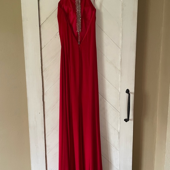 Mac Duggal Beaded Halter Neck Sleeveless Thigh High Slit Open Back Detail Gown - Picture 4 of 9